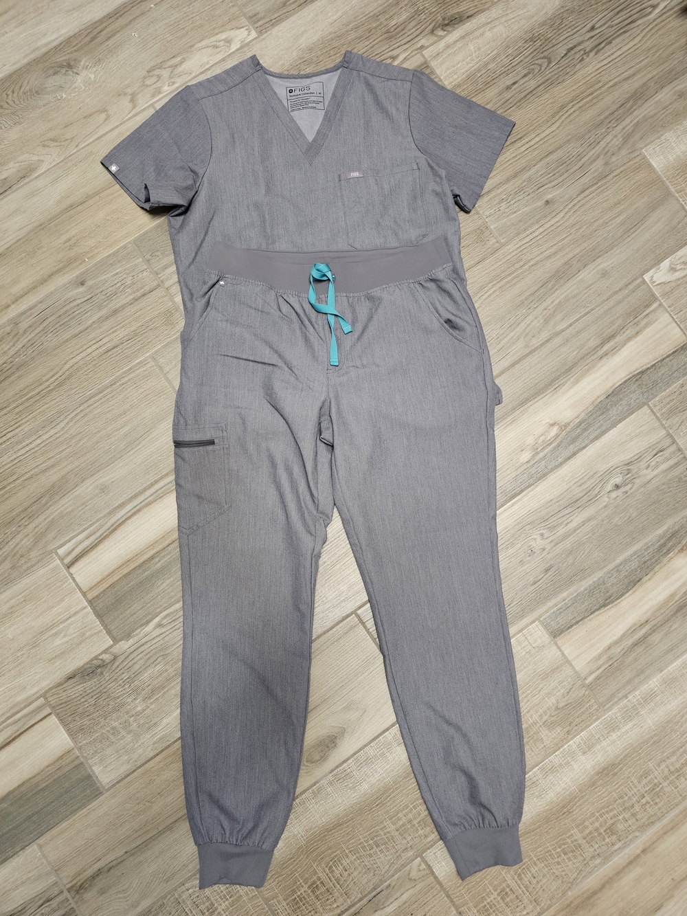 Figs Women's Gray Scrub Set with Teal Drawstring Joggers